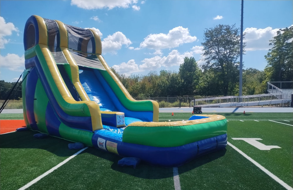 Image 2 of 20ft Fast Straight Slide