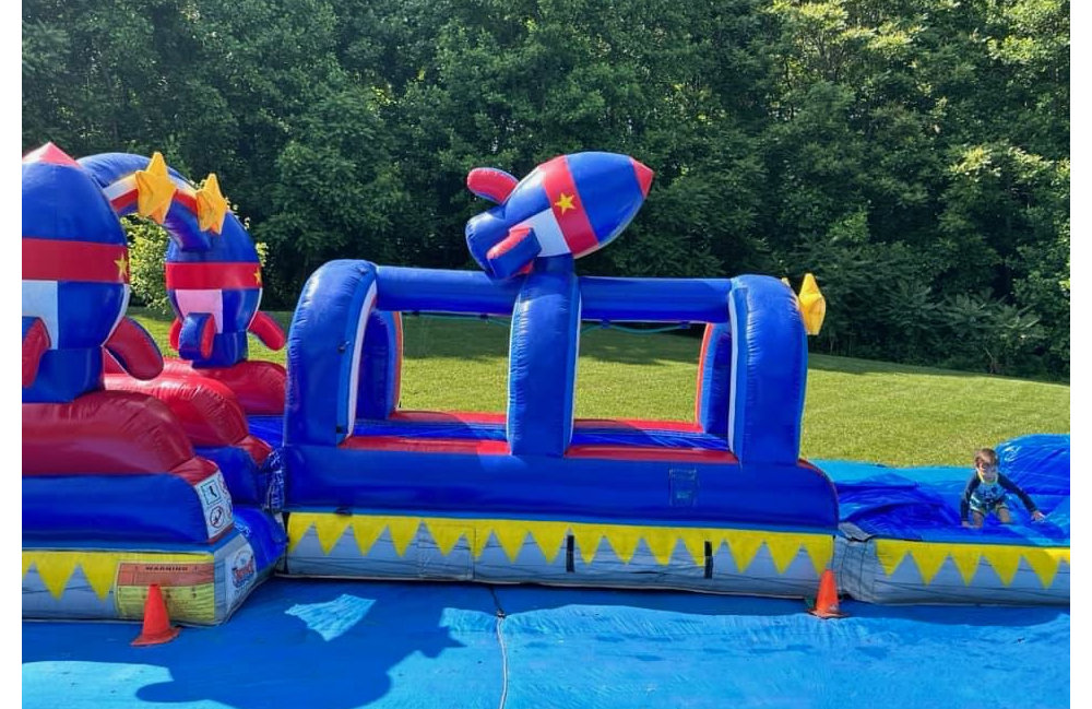 Image 3 of 24ft Single Lane Rocket Wavy Slide