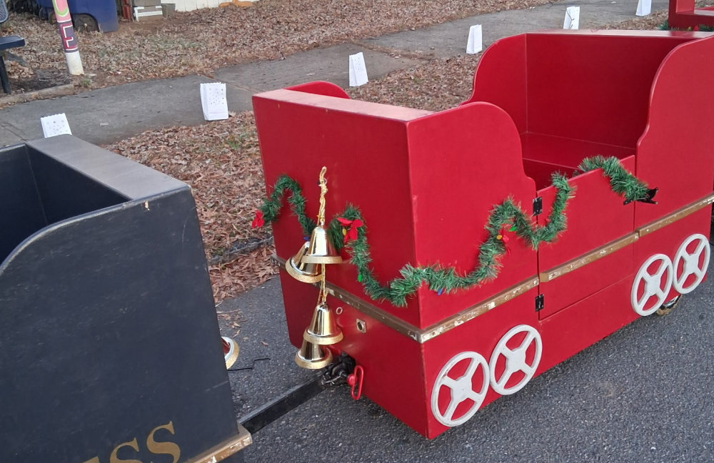 Image 3 of Trackless Train