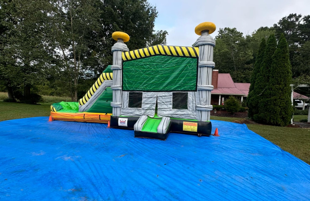 Image 3 of Themed Green Toxic Combo