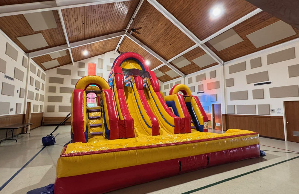 Image 3 of Mad House Obstacle Course