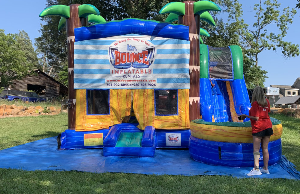 Image 3 of Themed Tropical 7-N-1 Combo