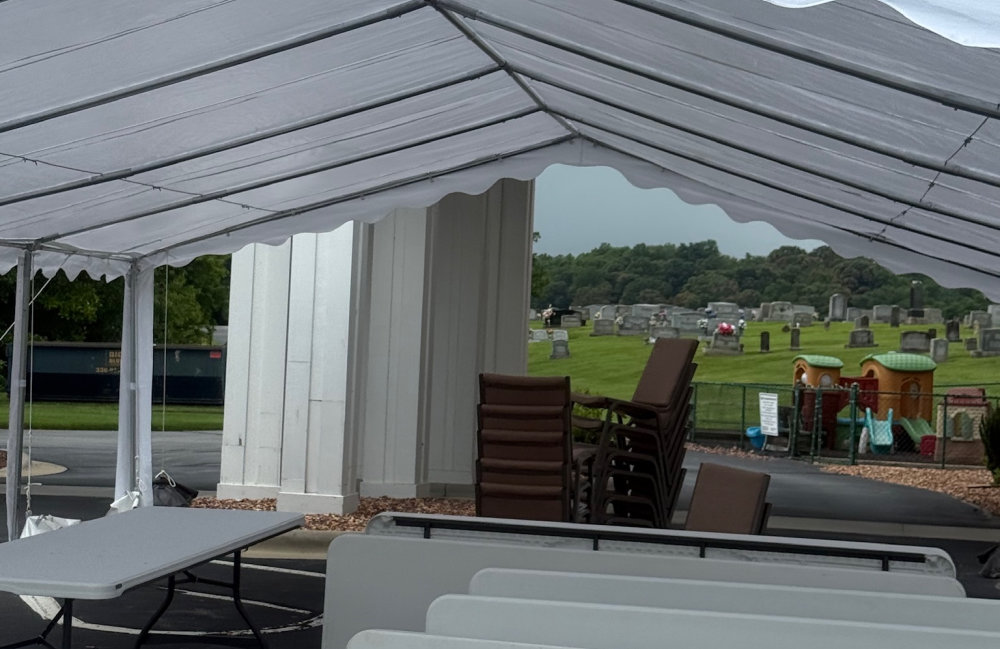 Image 5 of 20x30' Pole Tent